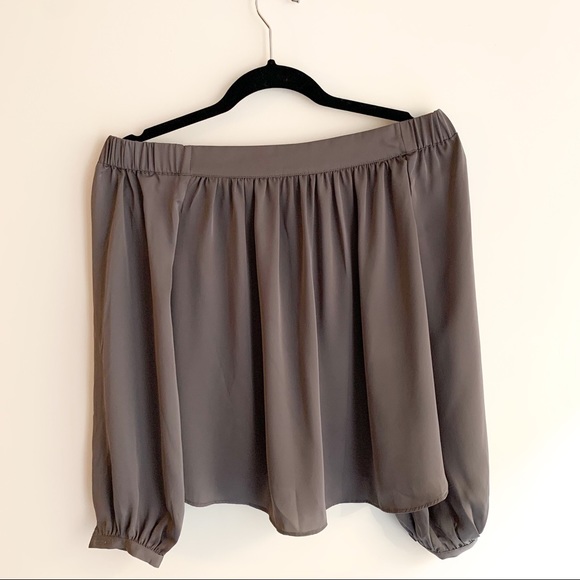 L'Academie Romantic Top Slate Size M NWT - Picture 2 of 13